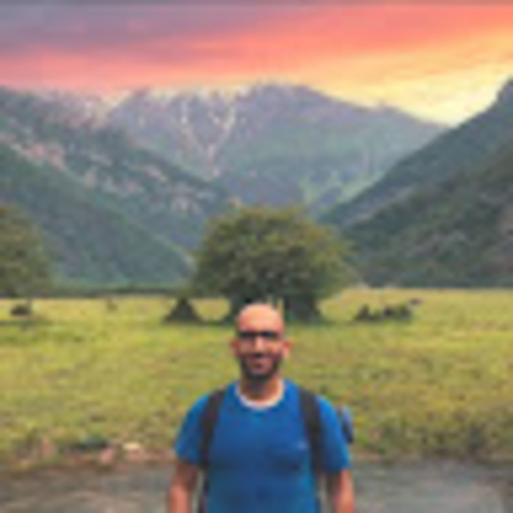 Meet your Posher, Mohammadreza - Picture 1 of 1